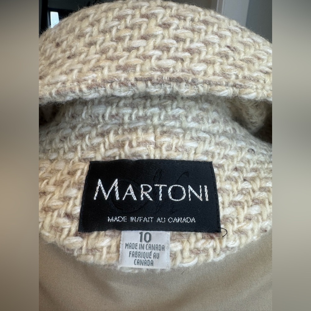 Martoni Wool Coat Beige Textured Button Front Made in Canada Size 10 - Picture 7 of 8